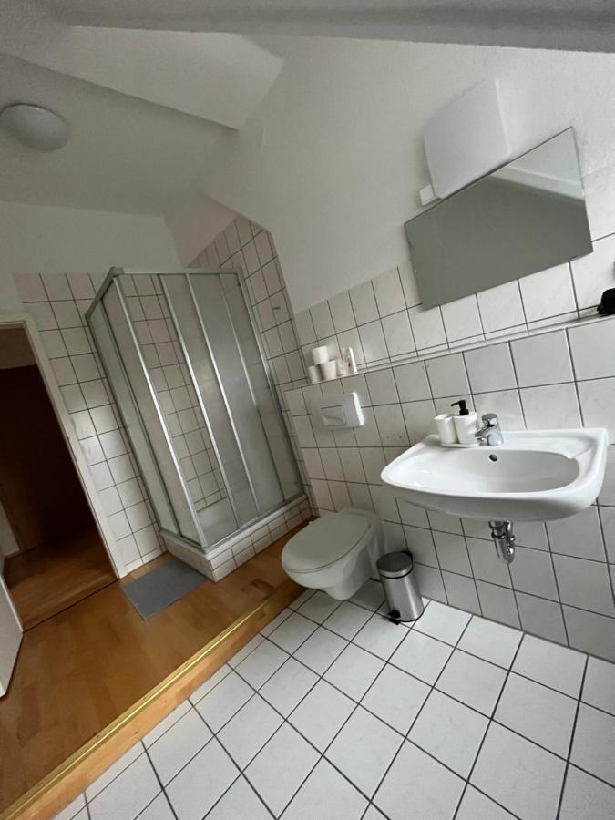 Doppelzimmer, Tv- Bad, Kuehlschrank- Parkplatz-17 Meine 外观 照片